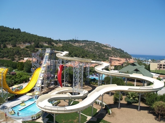 Durable Fiberglass Water Slide For Family Interacetive Water Fun In Aqua Park