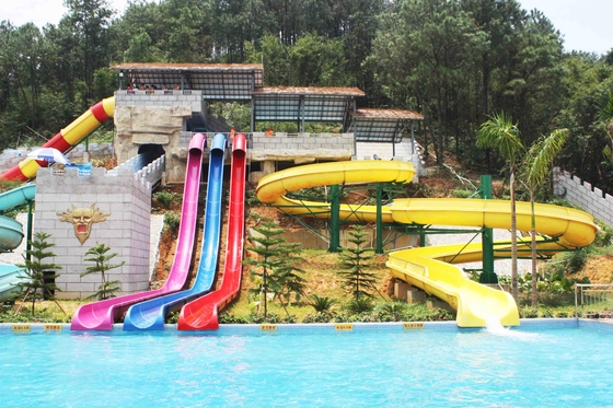 General Water Park Item Custom Water Slides High Speed With 120 Riders / H Capacity