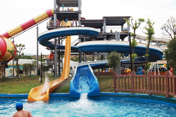 General Water Park Item Custom Water Slides High Speed With 120 Riders / H Capacity