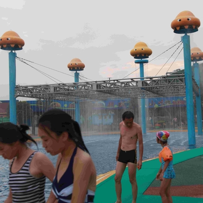 Mushroom Group Spray Park Equipment , Customized Fiberglass Water Slide for Water Park