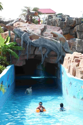 Large Water Park Aqua Play Lazy River with Relaxing Wave Machine
