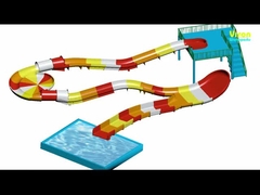 पानी के पार्क में बच्चों/वयस्कों के लिए इंद्रधनुष रंग के साथ स्टेनलेस स्टील फाइबरग्लास वाटर स्लाइड